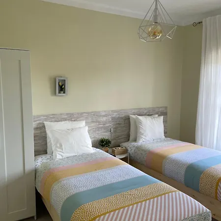 Quinta Palmeiras - Casa No Campo Com Piscina 3* Pegões