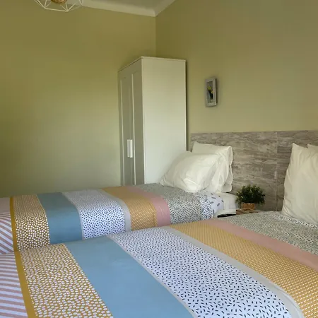 Pensión Quinta Palmeiras - Casa No Campo Com Piscina 3*